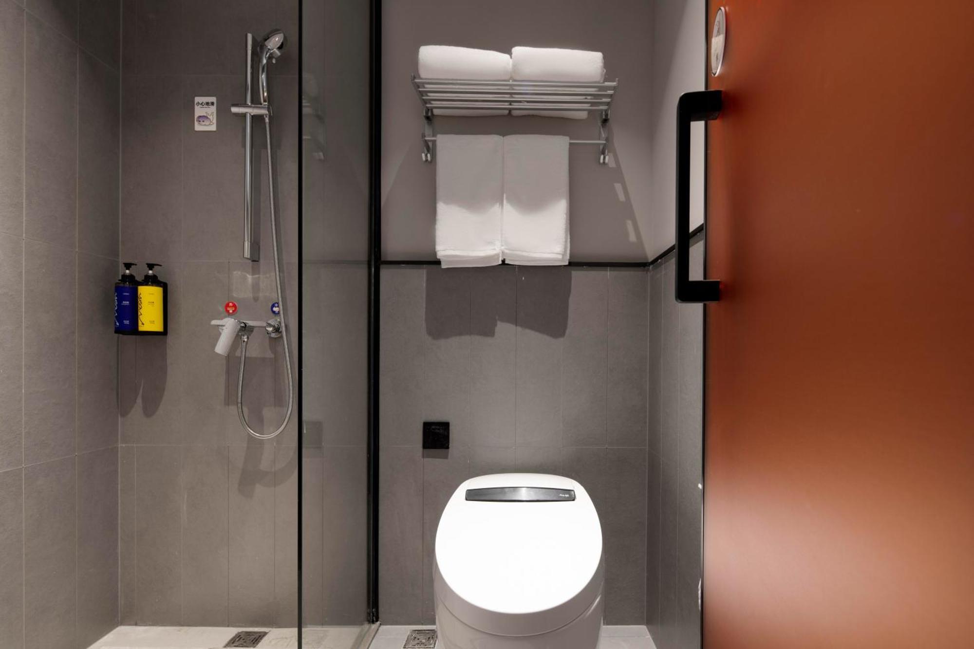 Merica Hotel-Chengdu Chunxi Road Екстериор снимка